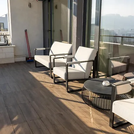 Apartment Mohost Penthouse - Luxury With Mountain Views